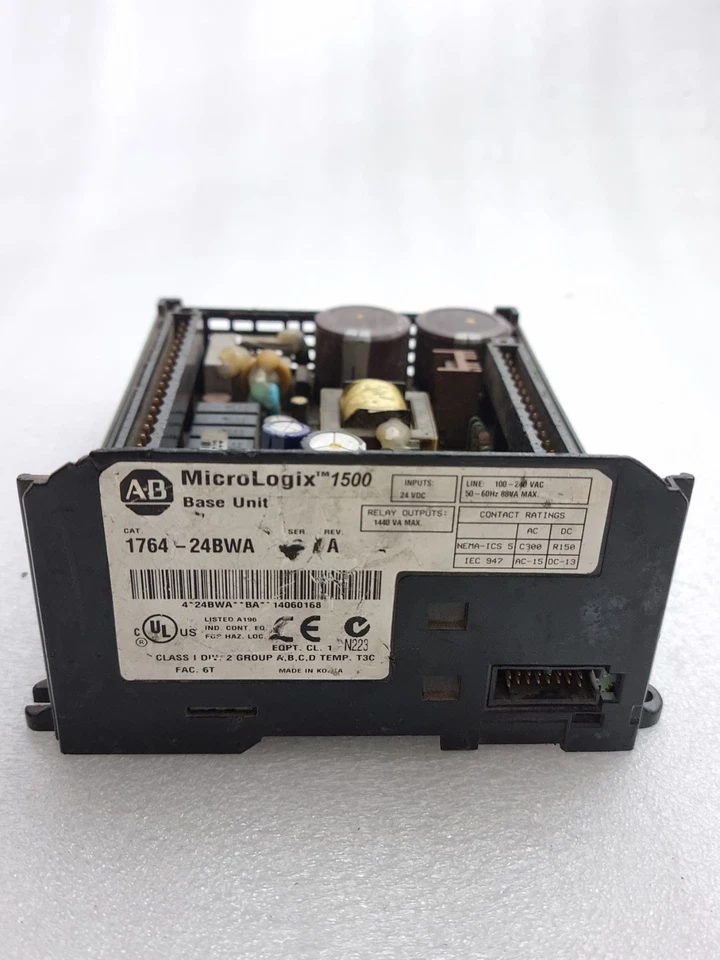 Allen Bradley 1764-24BWA Plc Base Unit MicroLogix 1500 176424BWA
